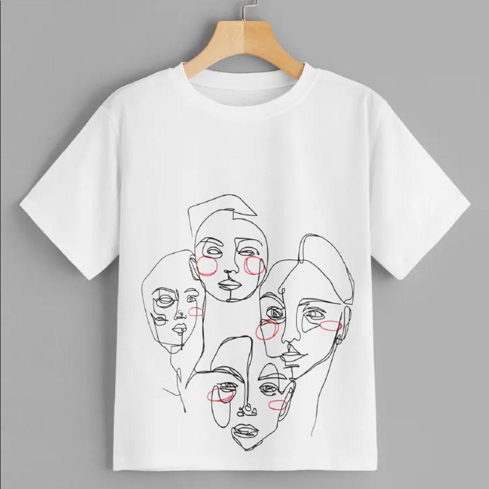 Abstract Figure Print Tee 🎭